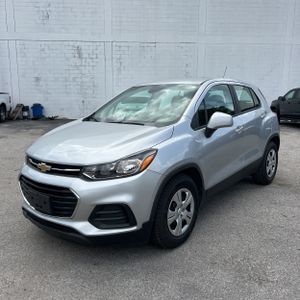CHEVROLET TRAX - 1