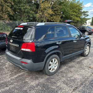 2011 KIA SORENTO LX — фото 8