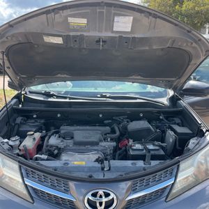 2015 Toyota RAV4 LE — фото 44