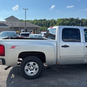 صورة 9 لـ 2011 Chevrolet SILVERADO 1500 LT