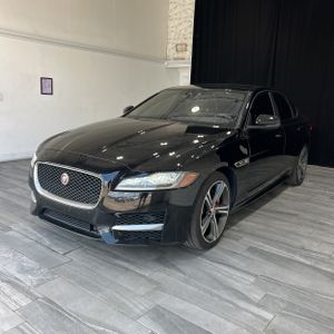 2019 Jaguar XF R-SPORT — фото 1