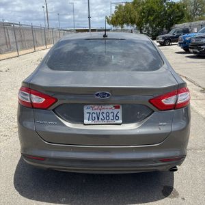 FORD FUSION SE - 7