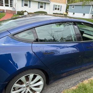 TESLA MODEL 3 BASE - 9