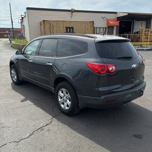 CHEVROLET TRAVERSE LS - 5