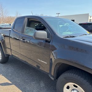 CHEVROLET COLORADO WORK TRUCK - 9