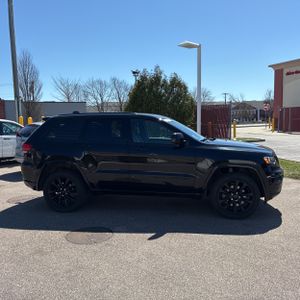 JEEP GRAND CHEROKEE LAREDO X - 10