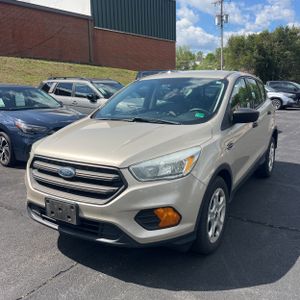 FORD ESCAPE S - 1