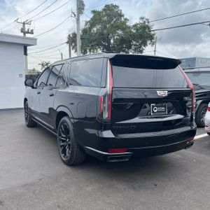 2023 Cadillac ESCALADE ESV SPORT PLATINUM photo 5