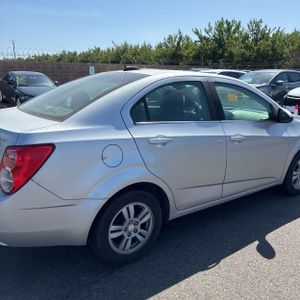 CHEVROLET SONIC LT AUTO - 9