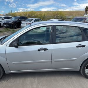 FORD FOCUS ZX5 S - 4