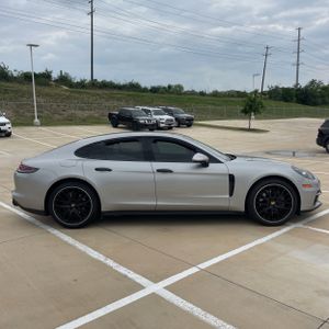 PORSCHE PANAMERA 4S - 10