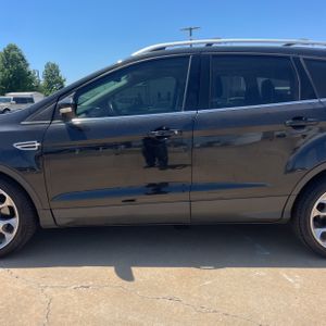 FORD ESCAPE TITANIUM - 4