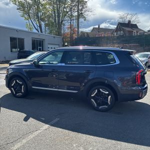 KIA TELLURIDE EX - 3