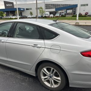 FORD FUSION SE - 6