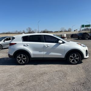 KIA SPORTAGE - 10