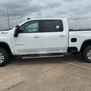 CHEVROLET SILVERADO 2500HD LT - 4