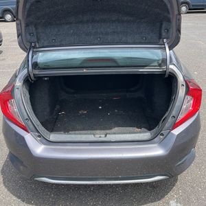 صورة مصغرة 40 لـ 2020 Honda CIVIC LX