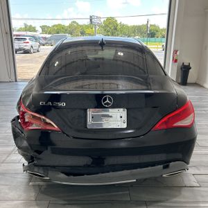2018 Mercedes-BENZ CLA photo 7