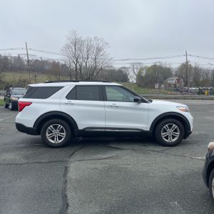 FORD EXPLORER XLT - 10