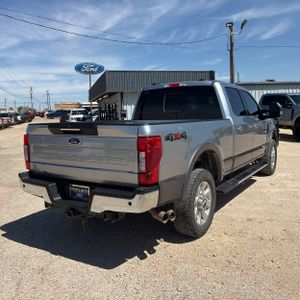 FORD F-250 SUPER DUTY LARIAT - 8
