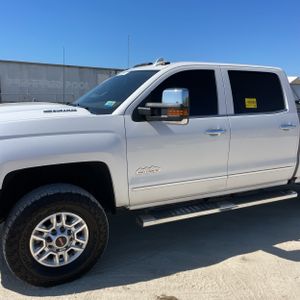 CHEVROLET SILVERADO 3500HD HIGH COUNTRY - 2