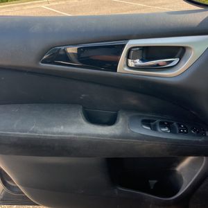 2015 Nissan PATHFINDER SV 缩略图 59