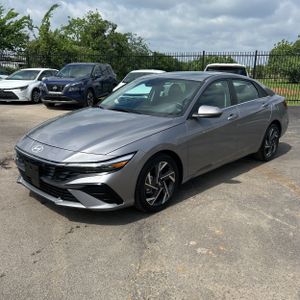 HYUNDAI ELANTRA SEL CONVENIENCE - 1