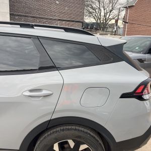 KIA SPORTAGE X-LINE - 6