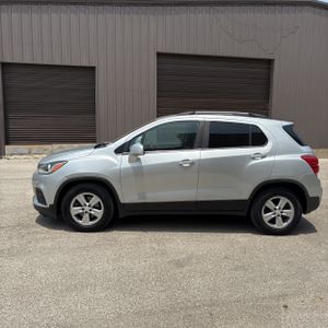 2019 Chevrolet TRAX LT — фото 3