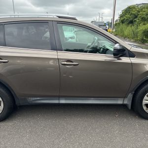 2015 Toyota RAV4 LE 缩略图 11