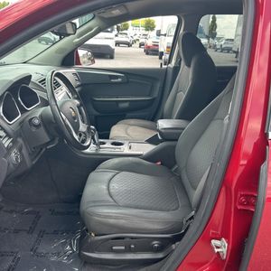 صورة 32 لـ 2012 Chevrolet TRAVERSE LT