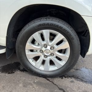 2021 Toyota SEQUOIA PLATINUM — миниатюра 18