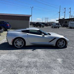 Chevrolet Corvette Stingray - 10