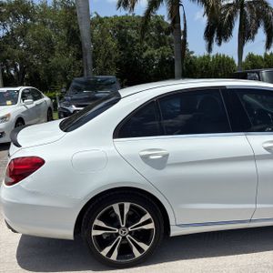 2015 Mercedes-BENZ C-CLASS 照片 9