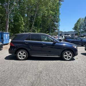 MERCEDES-BENZ GLE-CLASS - 10