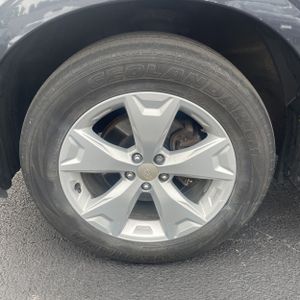 2015 Subaru FORESTER 2.5I PREMIUM 缩略图 17