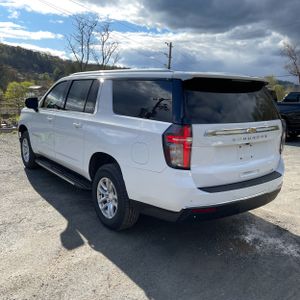 CHEVROLET SUBURBAN LT - 5