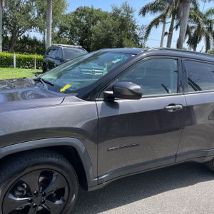 صورة 2 لـ 2021 JEEP COMPASS ALTITUDE