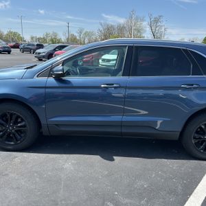 FORD EDGE SEL - 4