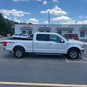 FORD F-150 LARIAT - 10