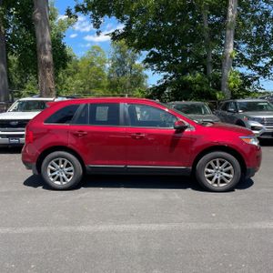 FORD EDGE SEL - 10