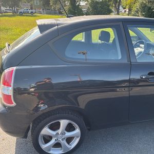 2009 Hyundai ACCENT SE 照片 9