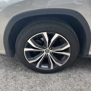 صورة مصغرة 17 لـ 2019 Lexus RX 350 BASE