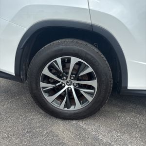 2020 Lexus RX 350L BASE — миниатюра 19