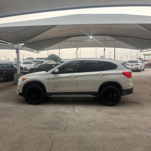 BMW X1 - 3