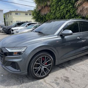 AUDI Q8 PRESTIGE - 2