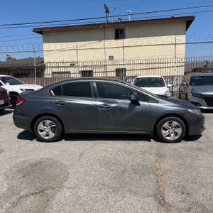 صورة 10 لـ 2013 Honda CIVIC LX