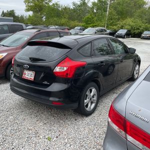 FORD FOCUS SE - 6