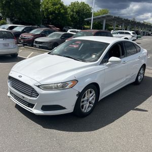 FORD FUSION SE - 1