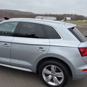 AUDI Q5 2.0T PREMIUM - 6
